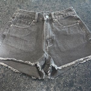 Women’s black jean short. Size 2- XS.